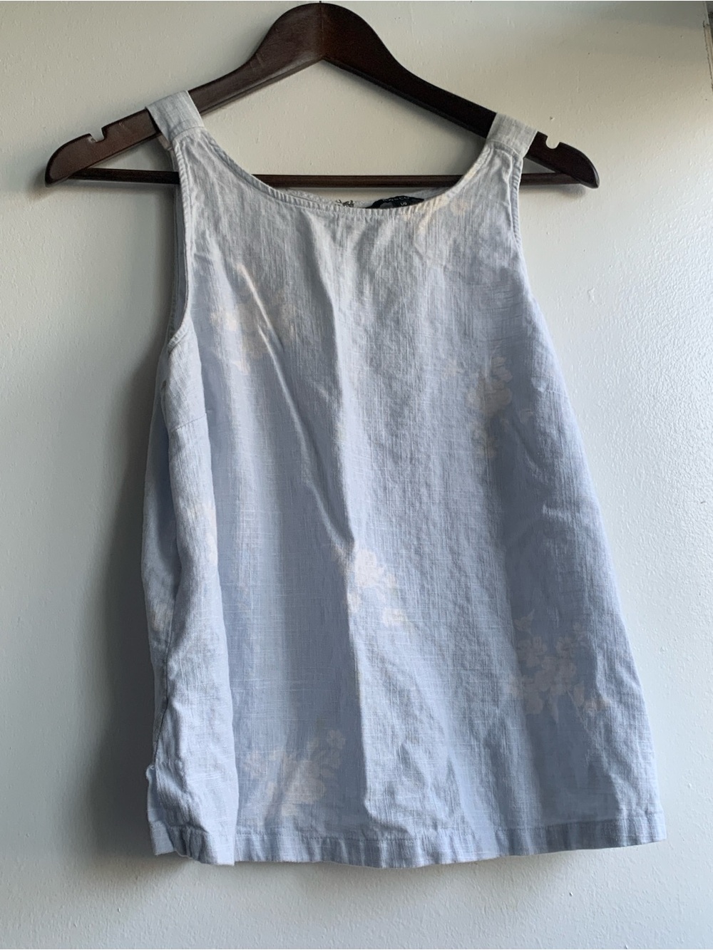 RW&Co Light Blue Floral Linen Blend Tank Top Size Large